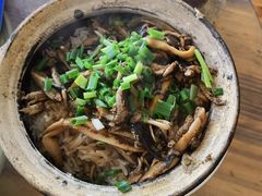 黄鳝煲仔饭-关氏饮食店