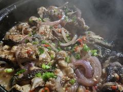 -乡巴佬鼎锅饭