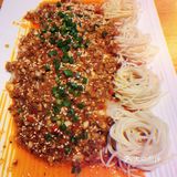 夜间打卡鸡毛店