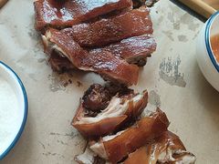 -小白的·非遗东方烤乳猪·海南菜连锁餐厅(椰梦长廊外贸路店)