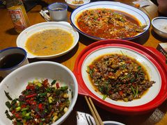 -屋里饭菜·湘菜馆(火车站店)