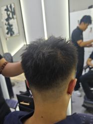 -尤司男士国潮理发馆