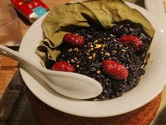 -吴越荣记苏州菜·松鼠桂鱼 100% 活鱼现做(月光码头店)