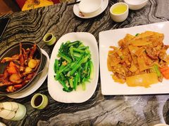 酸笋炒牛肉-美极鲜食坊(宝安南路店)