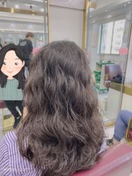 -镁连社·美联社