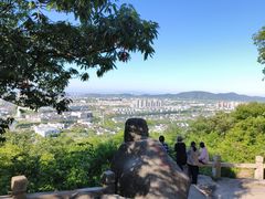 -灵岩山风景区