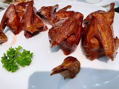 脆皮烧顶鸽-御宝轩(益丰·外滩源店)