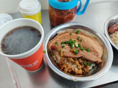 山楂茶-梁阿婆廿年老牌扣肉糯米饭