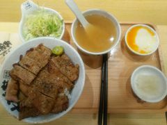 -熊吞·大碗丼烧肉饭(济宁万达广场店)