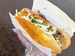 -Bánh Mì Huynh Hoa