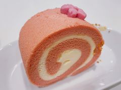 樱花味瑞士卷-宜家·瑞典风味餐厅(武汉荟聚中心店)