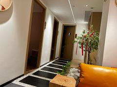 -小确幸 Massage(五角场中环大厦店)