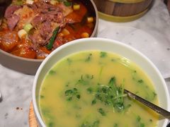 -雀蓝川菜(奥体广场店)