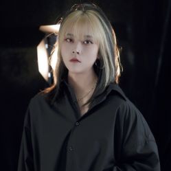 点击看大图 -苏豪路易士·嘉玛发廊