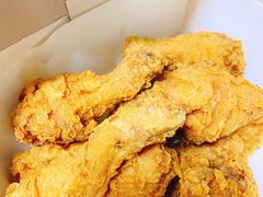 -BHC炸鸡(明洞总店)