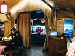 大堂-好汉锅园林秘制老火锅 柴火霸王鸡(金沙店)