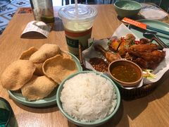 -迷你椰·泰式大排档(共康店)