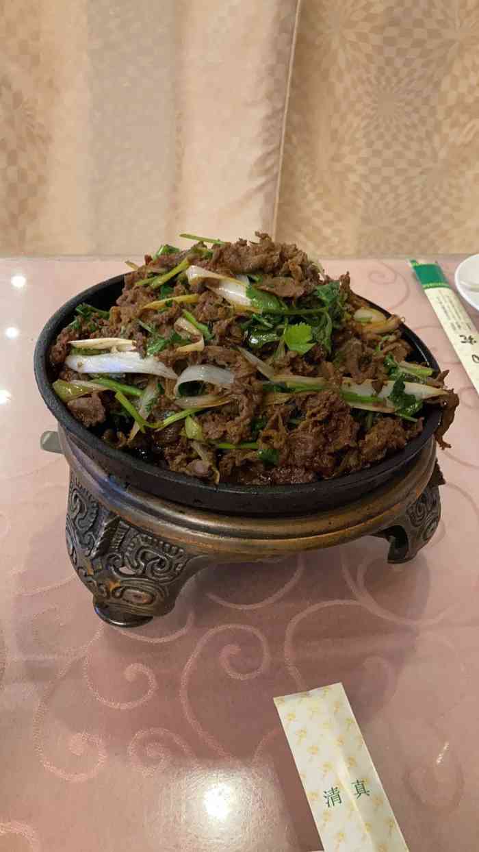 烤肉宛饭庄(南礼士路店)-"家庭聚餐.长辈就爱选老字号哈哈.一看菜.