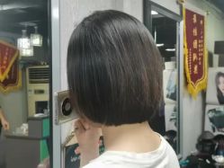 -乾健·烫染·接发SALON
