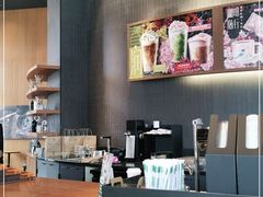 -星巴克(西安曲江银泰店)