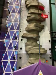 -MELAND CLUB亲子乐园·派对·餐厅(北京芳圆里ID MALL店)