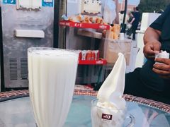 -古老冰山特色冰淇淋店(艾提尕尔店)