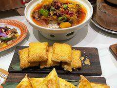 -清真·卡德尔大叔新疆主题餐厅(龙汇路店)