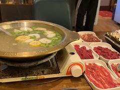 -天成·潮州牛肉脆肉鱼生蚝自助火锅
