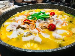 -山城外·非遗酸菜鱼(财富中心店)