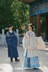 -全城热恋璀璨婚纱摄影(国贸总店)