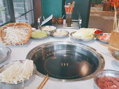 -老成都市井火锅阿泥頭火锅公司(海宁长安佳源中心广场店)