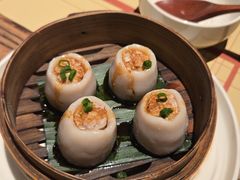 炊圆-荣家黄鱼面(南京西路店)
