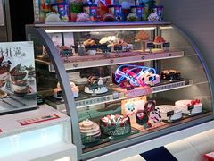 面包甜点陈列柜-DQ·蛋糕·冰淇淋(融创茂店)