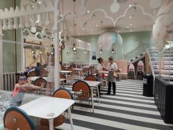 -奈尔宝·儿童乐园·亲子餐厅(华采天地店)