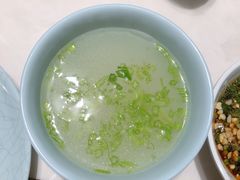 先喝碗清汤-螃牛记创意火锅