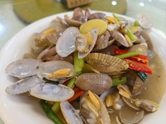 -辉记虾塘海鲜农庄