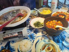 -川流不息·地道川菜·小龙虾(新松江路店)