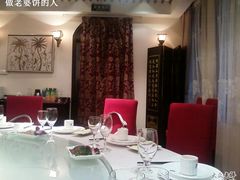 包房-名汇粤菜馆(黄兴路店)