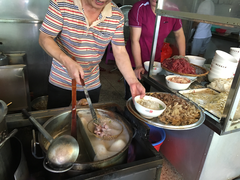 -镇记牛杂店(新豪里北店)