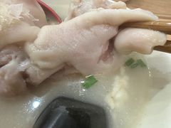 -雷祖芳老妈蹄花店