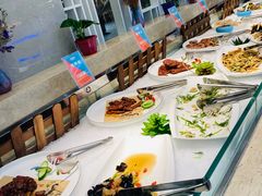 自助取餐区-绿岛港轩海鲜烤肉涮锅自助餐厅