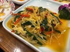 -清真·玛丽亚新疆菜主题餐厅(浙江中路店)
