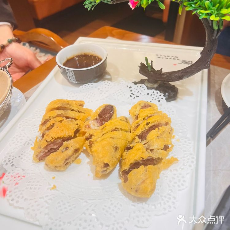 尝鲜 美味佳肴探店
