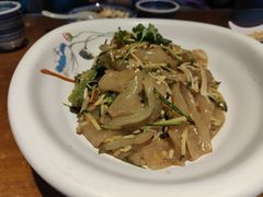 -95号酱骨·一块豆腐(展春园西路店)