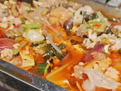 -后街佬·炭火鲜鱼杂(南城店)