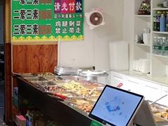 -晓宇盒饭(民安街店)