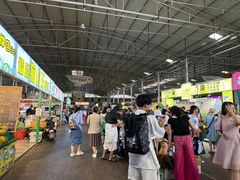 -曼阁市场水果批发市场