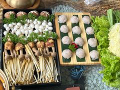 -慢丽江·云南野生菌土鸡锅(西山店)