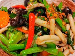 时疏炒菌菇-Home Thai·泰谣(王府井apm店)