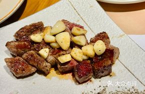 Signature Grilled Beef Cubes